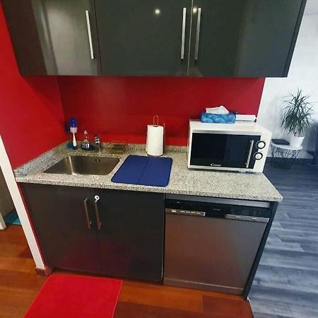 Superbe studio de 30m2 proche de Paris Poissy Exteriör bild